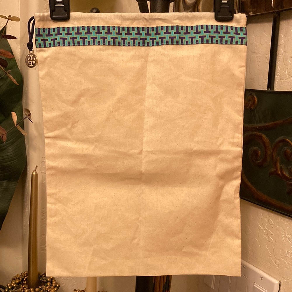 NWOT Tory Burch drawstring dust bag